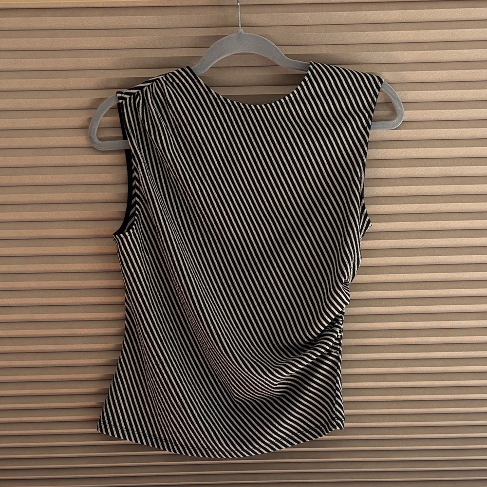 NWT! Striped Black and White Sleeveless Top